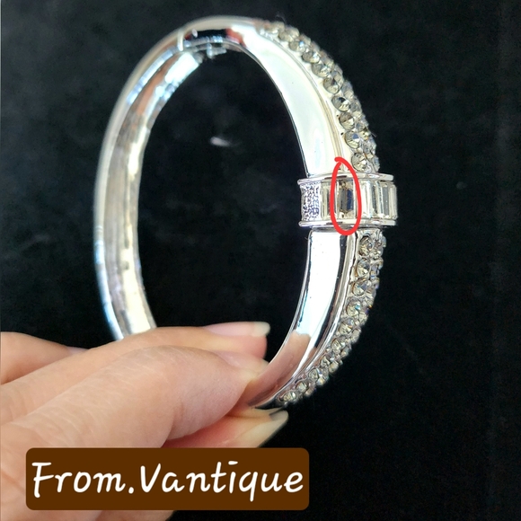 ✨️💎 Vintage Diamond Silver Bangle / Cuff ⭕️ Bold Chunky Oval 🔗 - Picture 3 of 8